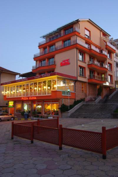 וליקו טורנובו Hotel Elena מראה חיצוני תמונה
