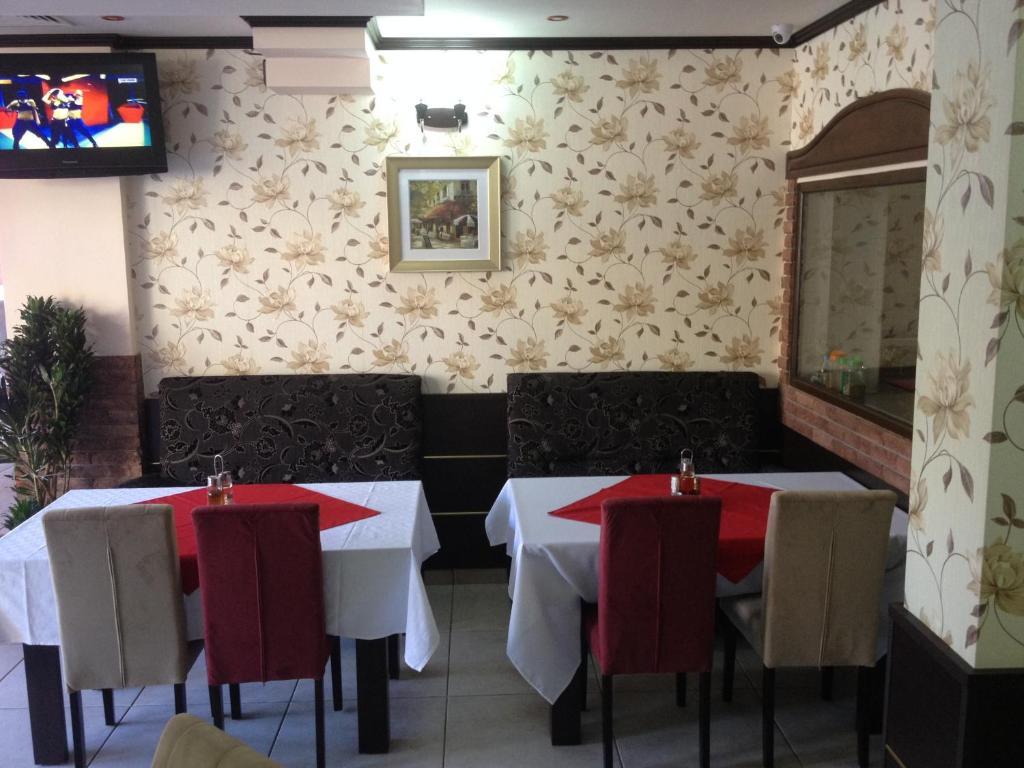 וליקו טורנובו Hotel Elena מראה חיצוני תמונה