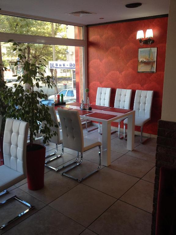 וליקו טורנובו Hotel Elena מראה חיצוני תמונה