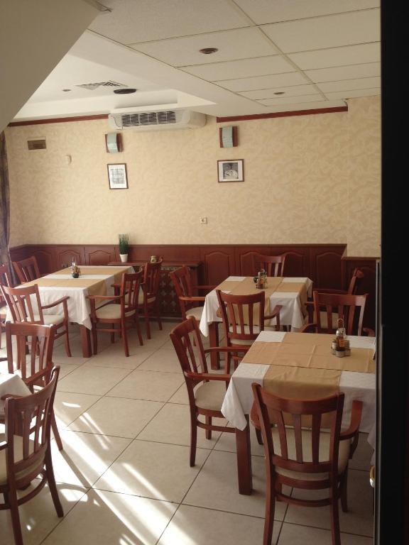 וליקו טורנובו Hotel Elena מראה חיצוני תמונה