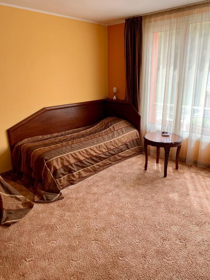 וליקו טורנובו Hotel Elena מראה חיצוני תמונה