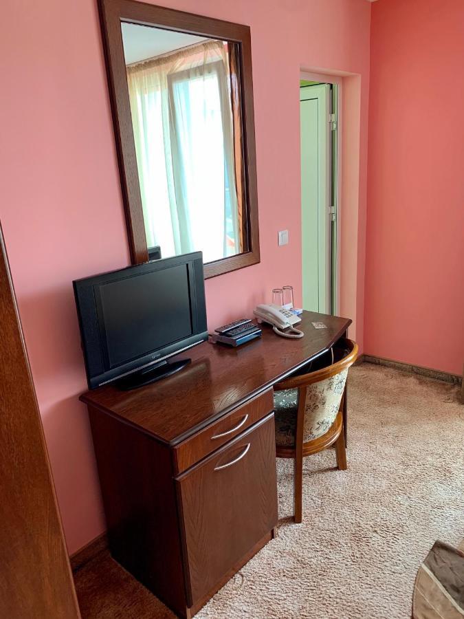 וליקו טורנובו Hotel Elena מראה חיצוני תמונה