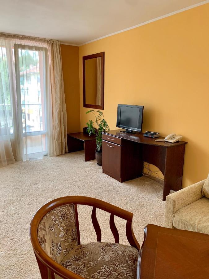 וליקו טורנובו Hotel Elena מראה חיצוני תמונה