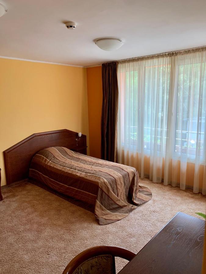 וליקו טורנובו Hotel Elena מראה חיצוני תמונה